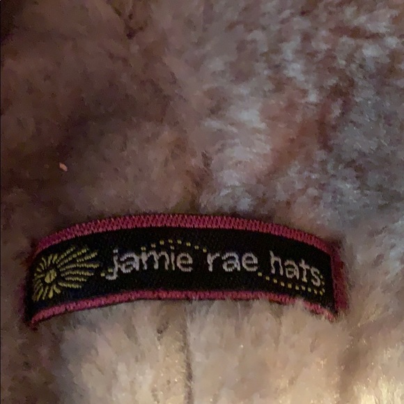 Jamie Rae infant hat  gray and pink  3-6m - Picture 5 of 6